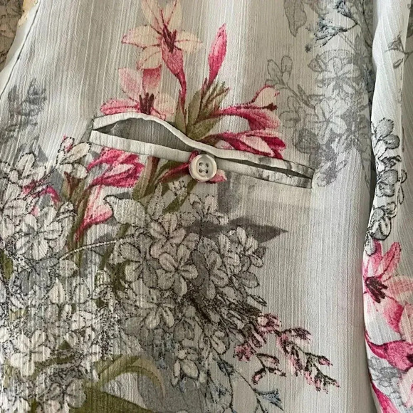 Floral Print Women's Top - Picture 8 of 15